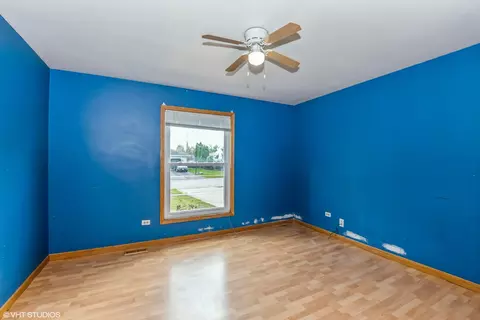 7001 N Lewis Clark Dr, Plainfield, IL 60586 photo 5