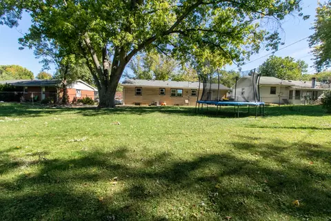 Exterior - 25 Lateer Dr, Normal, IL 61761 photo 6 of 8