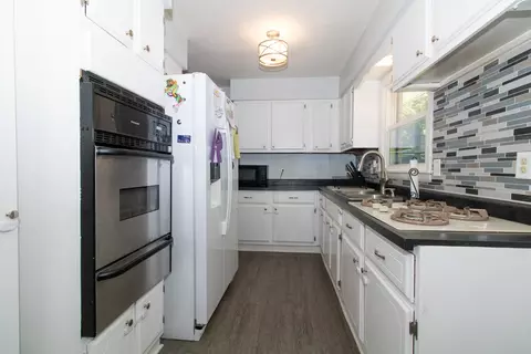 Kitchen - 25 Lateer Dr, Normal, IL 61761 photo 1 of 3