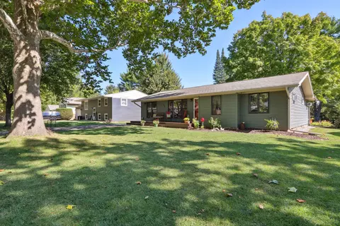 Exterior - 1916 Clover Ln, Champaign, IL 61821 photo 1 of 11