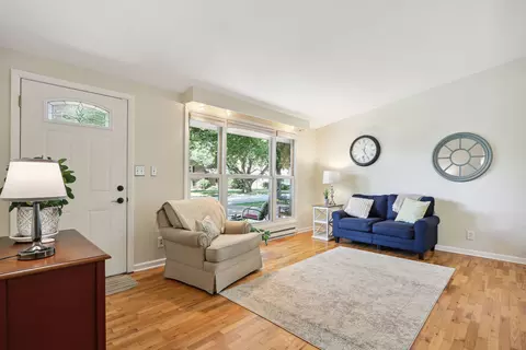 Living - 1916 Clover Ln, Champaign, IL 61821 photo 1 of 3