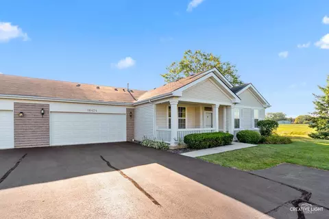 16424 Crescent Lake Ct, Crest Hill, IL 60403