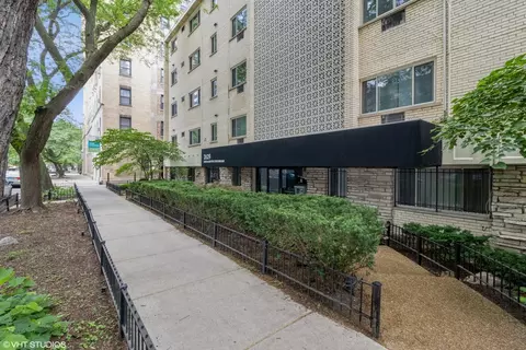 2629 N Hampden Ct #202, Chicago, IL 60614