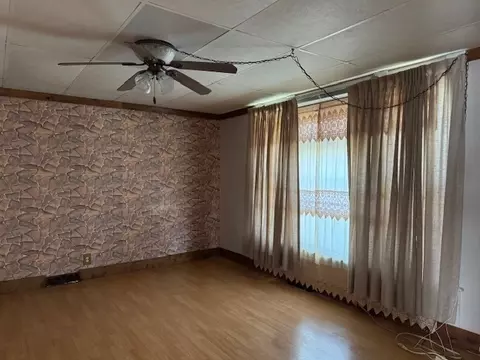 301 E Third St, Gridley, IL 61744 photo 14