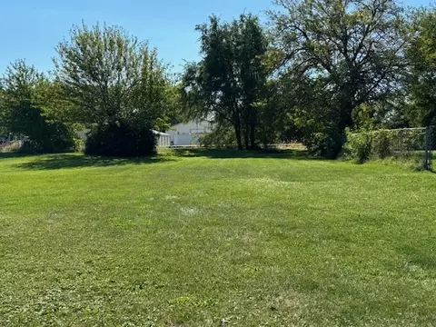 301 E Third St, Gridley, IL 61744 photo 27