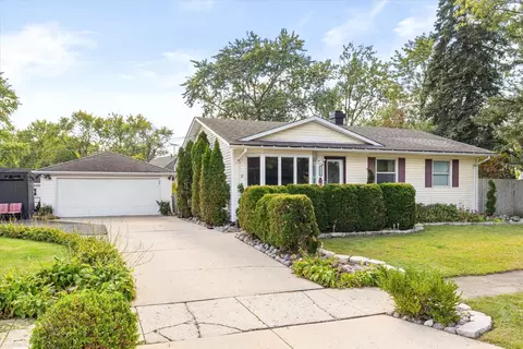 2614 Campbell St, Joliet, IL 60435