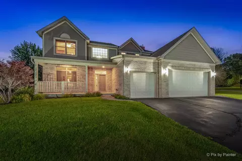 5306 Golden Hawk Rd, Richmond, IL 60071