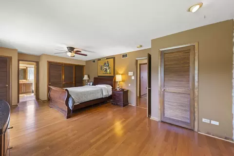 8415 S County Line Rd, Burr Ridge, IL 60527 photo 10