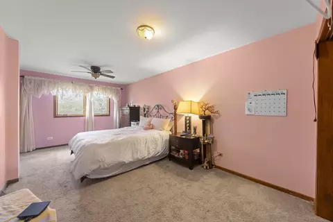 8415 S County Line Rd, Burr Ridge, IL 60527 photo 14