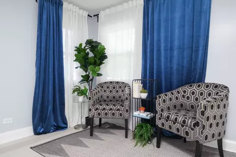 Living - 3001 Nottingham Ave, Markham, IL 60428 photo 1 of 3