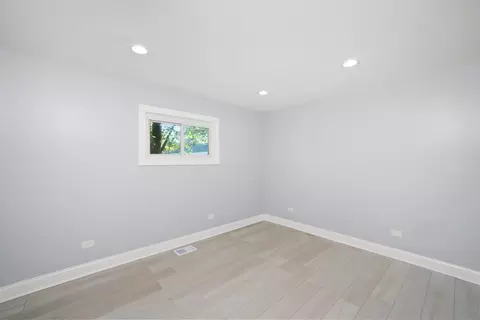Bedroom - 3001 Nottingham Ave, Markham, IL 60428 photo 7 of 7