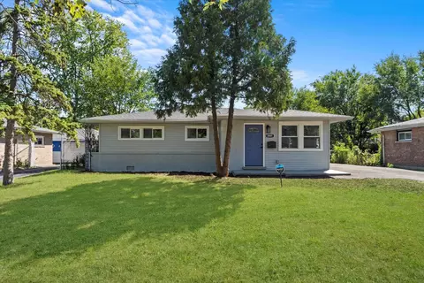 3001 Nottingham Ave, Markham, IL 60428