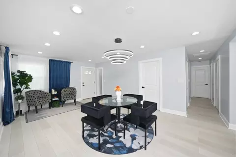 Dining - 3001 Nottingham Ave, Markham, IL 60428 photo 1 of 6