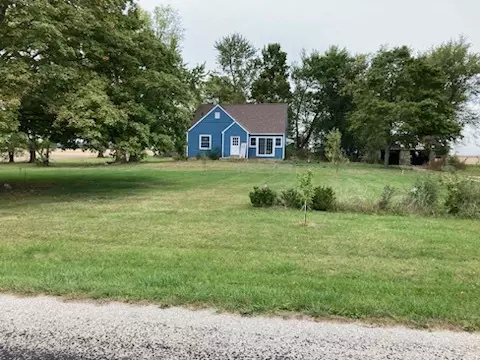 31294 E 2900 North Rd, Chenoa, IL 61726