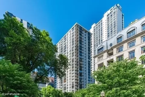 1313 N Ritchie Ct #1201, Chicago, IL 60610