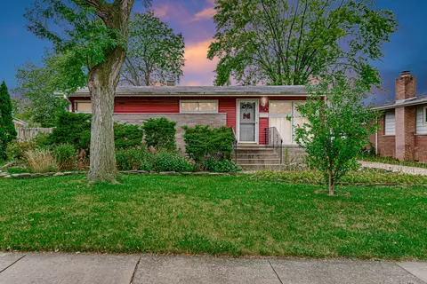 Other - 30 S Joyce Ln, Addison, IL 60101 photo 1 of 6