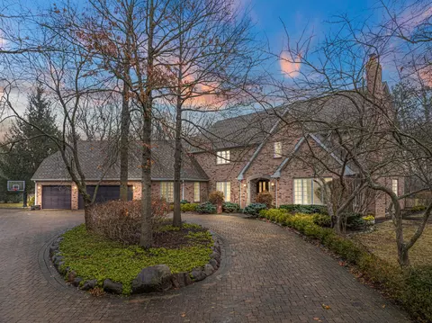 1903 N Rose Ter, Riverwoods, IL 60015