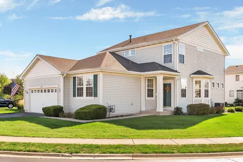 16102 Michigan St, Crest Hill, IL 60435