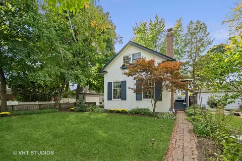 2438 Eastwood Ave, Evanston, IL 60201