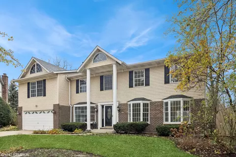 1137 Barcroft Ct, Naperville, IL 60540
