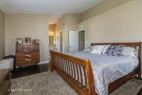 Bedroom - 500 Dancer Ln, Oswego, IL 60543 photo 1 of 3
