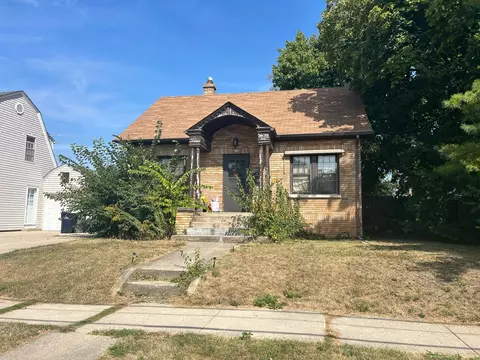 514 Morgan St, Elgin, IL 60123
