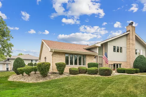 11023 New York Ct, Orland Park, IL 60467