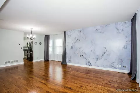 Living - 12430 S Bobwhite Ln, Plainfield, IL 60585 photo 1 of 8