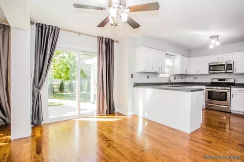 Kitchen - 12430 S Bobwhite Ln, Plainfield, IL 60585 photo 1 of 4