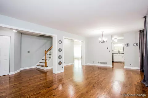 Living - 12430 S Bobwhite Ln, Plainfield, IL 60585 photo 2 of 8