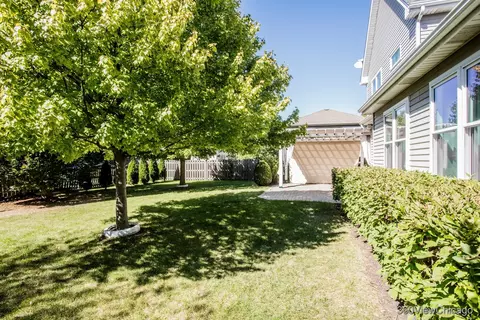 Exterior - 12430 S Bobwhite Ln, Plainfield, IL 60585 photo 8 of 8