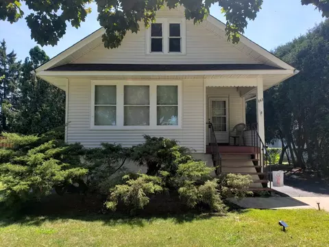 843 Walter Ave, Des Plaines, IL 60016