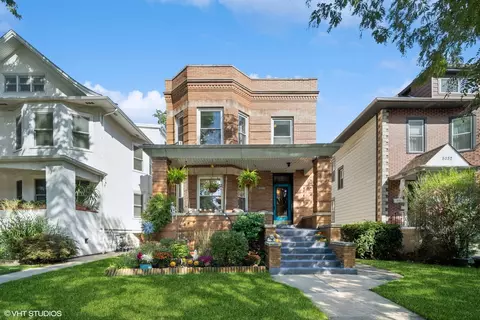 5036 W Sunnyside Ave, Chicago, IL 60630