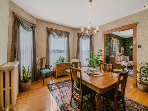 Dining - 725 N Spring St, Elgin, IL 60120 photo 1 of 2