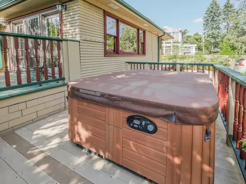Exterior - 725 N Spring St, Elgin, IL 60120 photo 11 of 14
