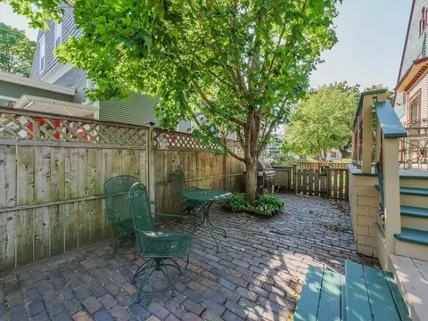 Exterior - 725 N Spring St, Elgin, IL 60120 photo 7 of 14