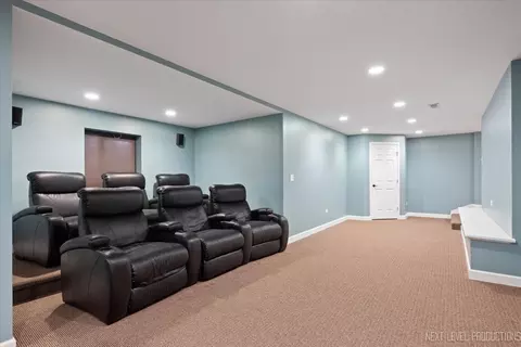 Other - 938 Oakleaf Ct, Naperville, IL 60540 photo 10 of 11