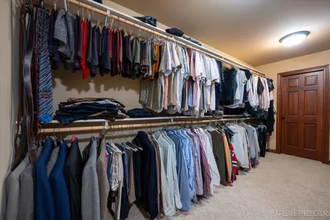 Other - 938 Oakleaf Ct, Naperville, IL 60540 photo 8 of 11
