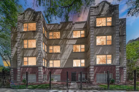 4849 N Harding Ave #3, Chicago, IL 60625