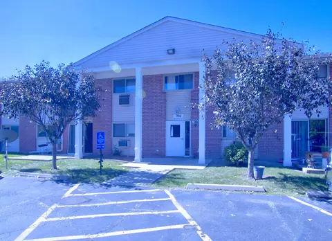 706 Marilyn Ave #110, Glendale Heights, IL 60139