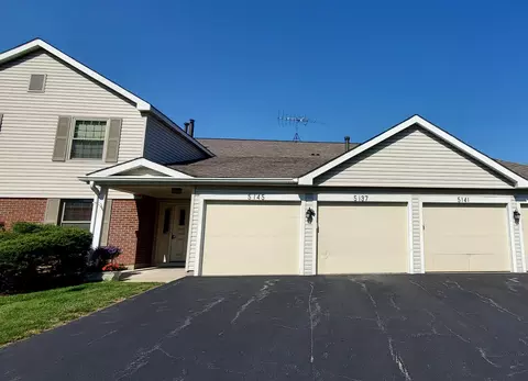 5137 Coventry Ln #6-D-2, Gurnee, IL 60031
