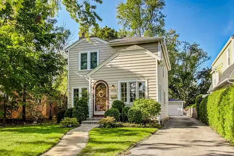 1342 Saint Johns Ave, Highland Park, IL 60035