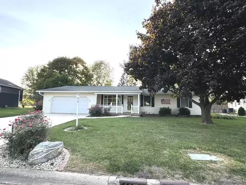 830 Bruce Ln, Princeton, IL 61356
