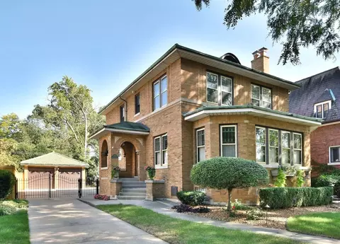 9841 S Leavitt St, Chicago, IL 60643