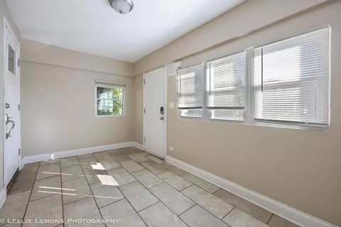 3624 Grove Ave, Berwyn, IL 60402 photo 3