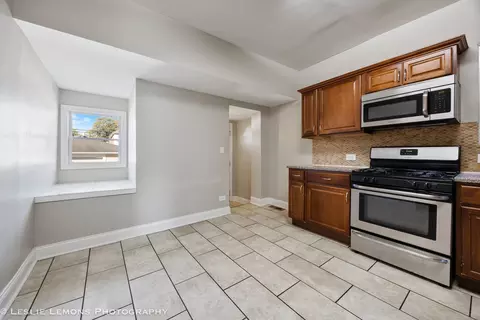 3624 Grove Ave, Berwyn, IL 60402 photo 13