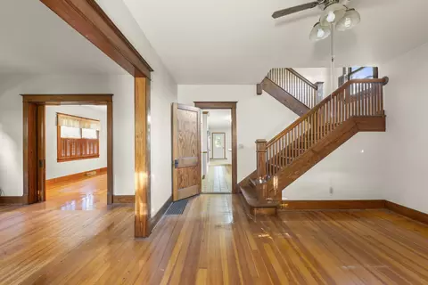 12905 Cathy Ln, Plainfield, IL 60585 photo 2