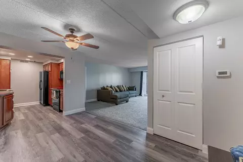 1450 Plymouth Ln #501, Elgin, IL 60123