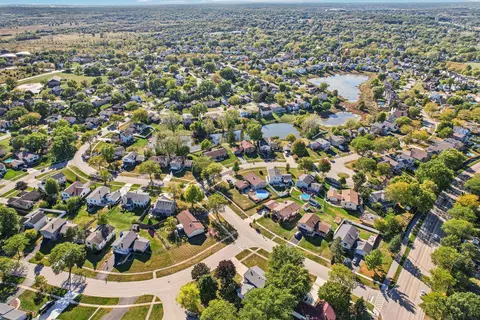 View/Area - 959 Trailside Ln, Bartlett, IL 60103 photo 4 of 8