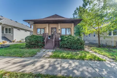 2825 Edgington St, Franklin Park, IL 60131